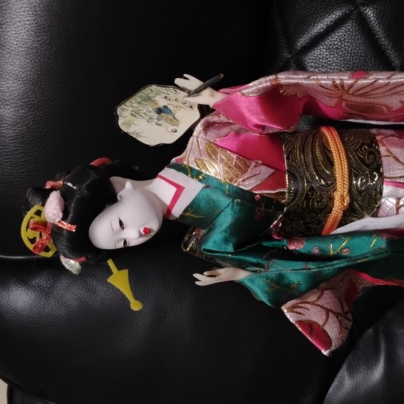 Shuangmin Craft Japanese Geisha Doll - Picture 8 of 10